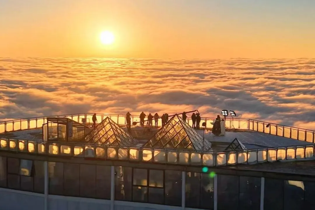 媒体聚焦｜四川省鸿运国际集团游勇：抢抓新机缘，，，，，，，奋力推动文旅工业高质量生长